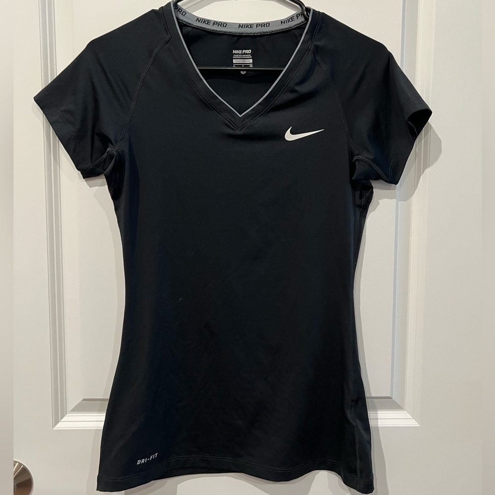 nike pro | small | black